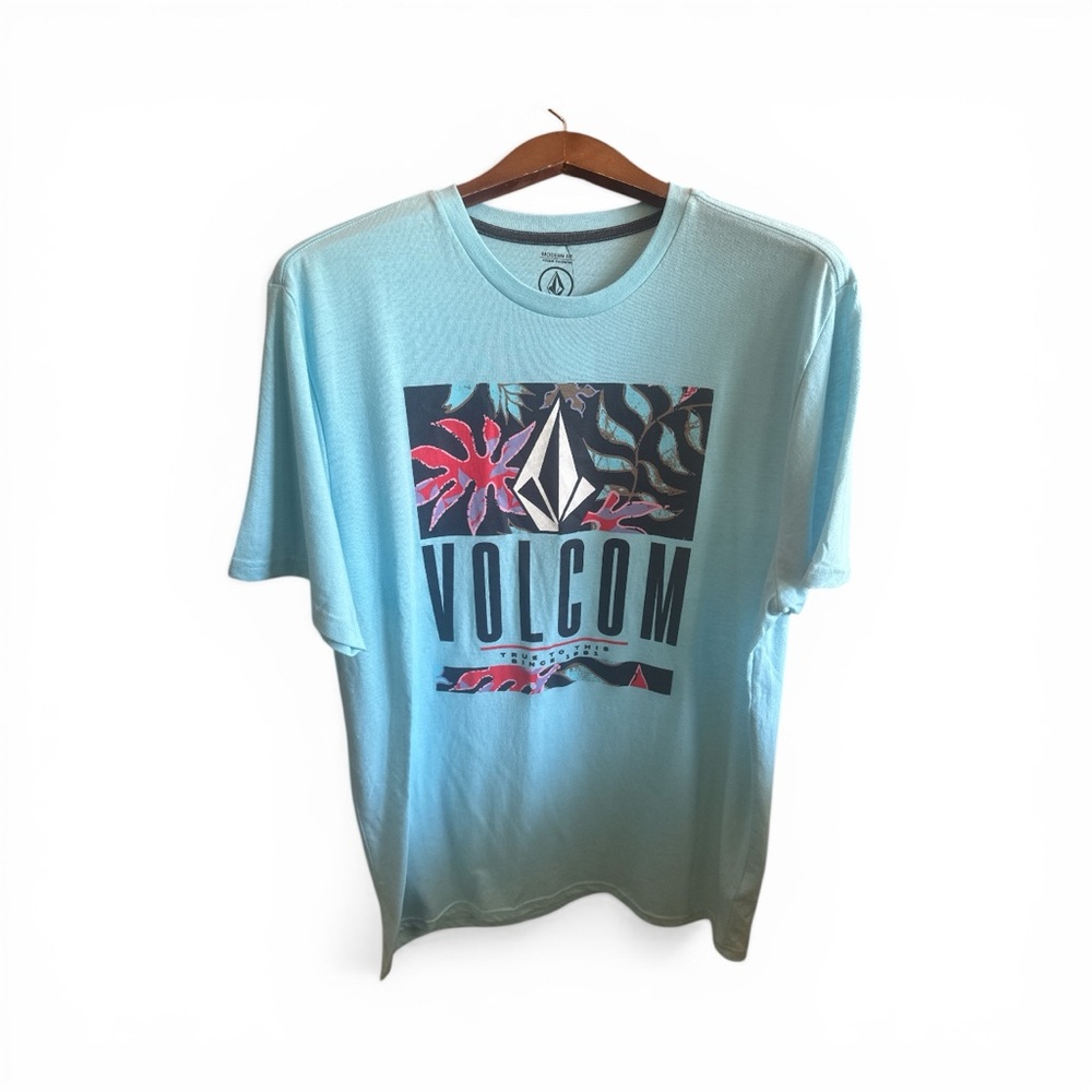 Volcom Men's Large Aqua Graphic Logo Tee with Tropical Print NWT Surfer Skater